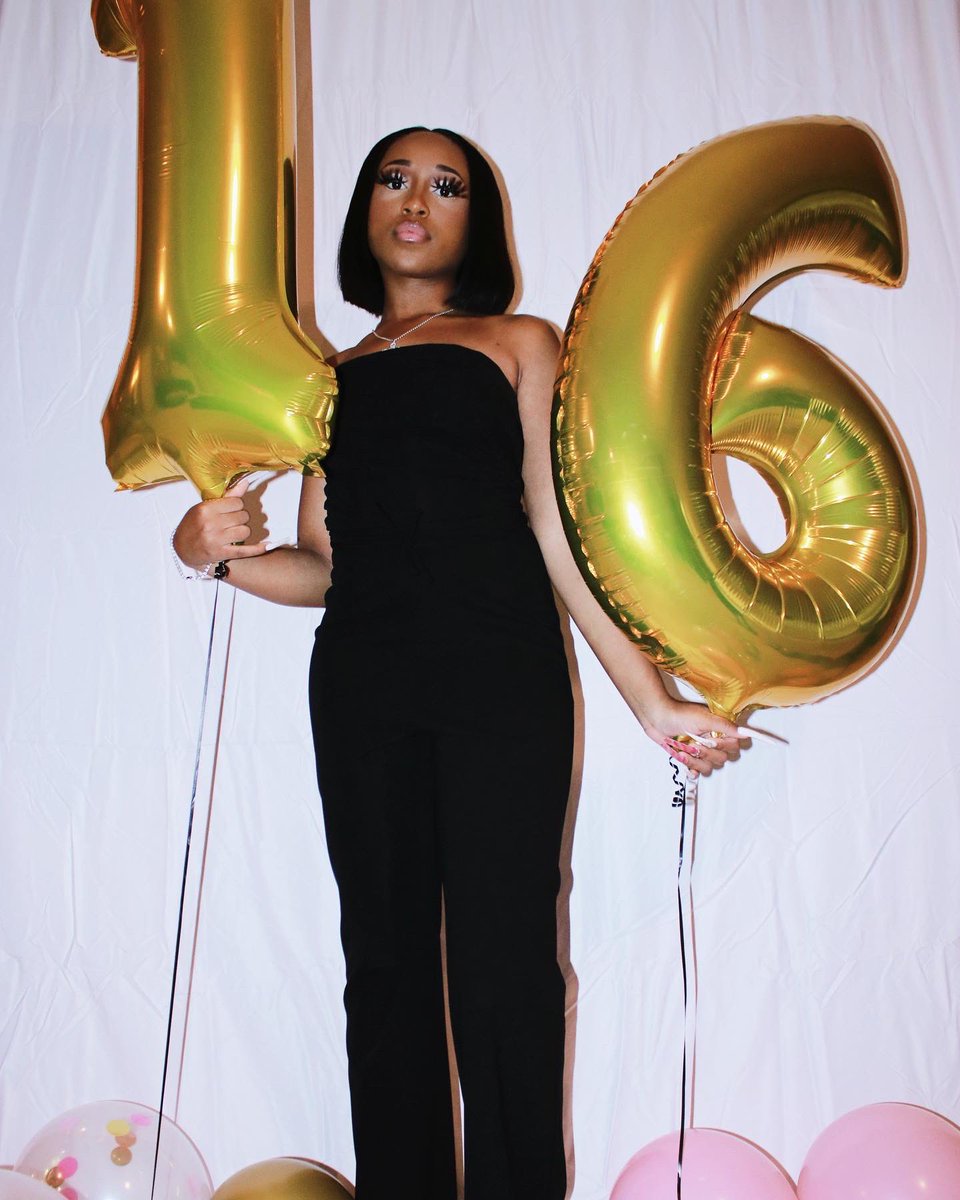 FoxyPhotozz's tweet photo. sweet sixteen🤩
#dmvphotography #Shotbyfoxy https://t.co/bJHveDVkQA