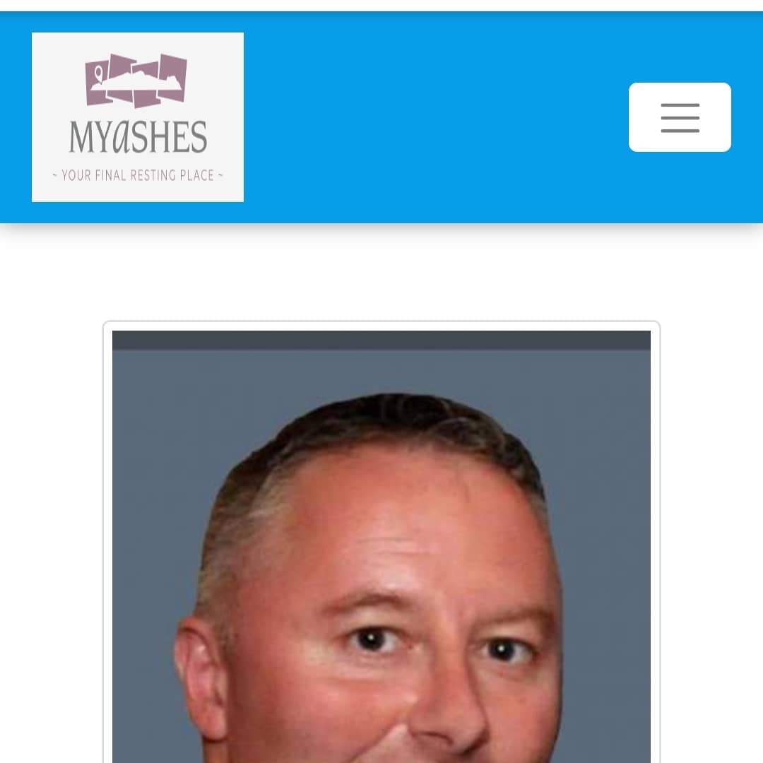 Myashes2's tweet image. It's an honour to have the memory of the late Detective Colm Horkan celebrated on myashes.net. It's humbling to know that this eulogy of a hero is with us for the next century. Please feel free to leave a condolence for Colm #dingle #irishheadstone #virtualmemorial