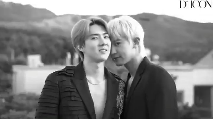 fanfanchanlia's tweet photo. 🌱 โมเม้นต์อวดแฟนเด็กแหล่ะ ดูออก 😶😋
เรือเรา เราจะพาย😁😁
#hunyeol #chanhun https://t.co/fgFVrMx97Q