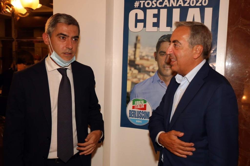 gasparripdl's tweet photo. Con #Cellai a #Firenze con la gente e tra i commercianti che chiedono ascolto e sicurezza #gasparritour #ForzaItalia https://t.co/CaYp2TpN41