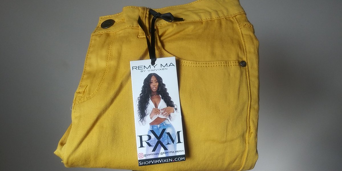 RemysNewThang's tweet photo. OMG! These Yellow jeans from @RealRemyMa's Vim Vixen line are ❤ The color is SO VIBRANT! 

#RemyMa #VimVixen #RMVV https://t.co/W40GcSRXoW