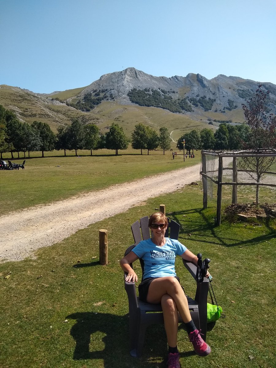 SusanaArrese's tweet photo. Beste egun zoragarri bat Oñatin / Enjoying another awesome day in Oñati @onaticommunity
#Oñati #Urbia #Enaitz #Artzanburu #Biozkorna @turismo_vasco @debagoiena @GipuzkoaTurismo https://t.co/tohgKyHmra