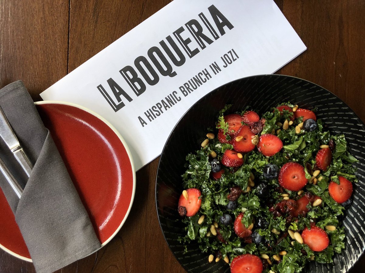 LaBoqueriaJozi's tweet photo. Come over for brunch every Saturday and Sunday from 10am. Delicious healthy or hearty brunch options, like this Strawberry & Kale Cuenco with blueberries, cranberries, roasted pine kernels and a honey lemon dressing.
#laboqueriajozi #brunch #savegan https://t.co/n0N4ilz9ri