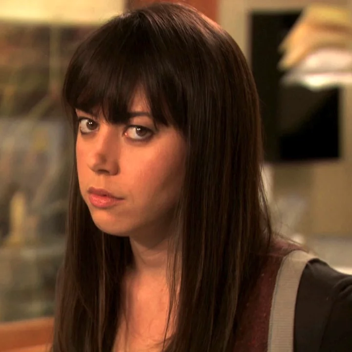 4. APRIL LUDGATE.- - tHEY SHOULD'VE GIVEN HER A GF (before meeting andy)- she also has the bisexual haircut (first pic)- likes the smiths and neutral milk hotel aka bisexual music (i listen to that okay)