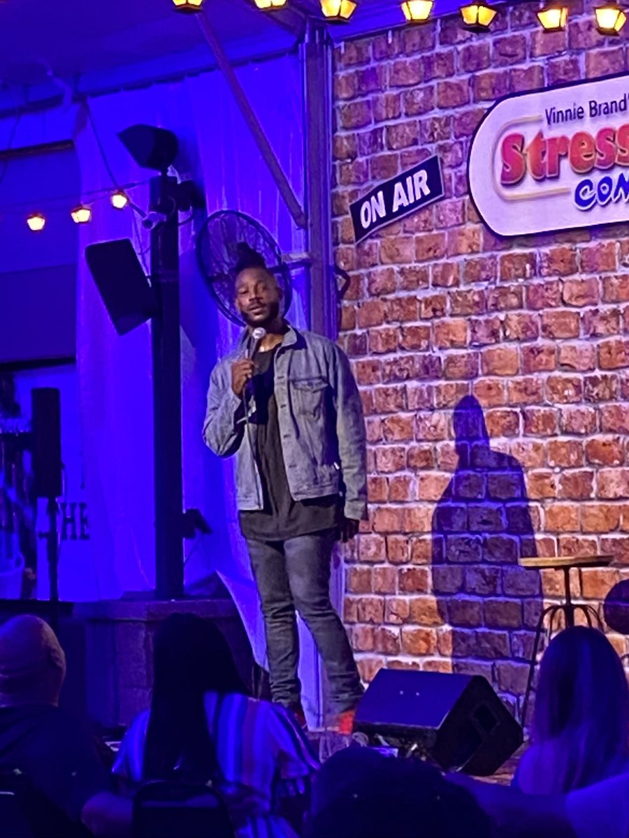 ComedianTyRaney's tweet photo. 2 Nights Opening up for the hilarious @MarlonWayans at the @StressFactoryNJ 5 Amazing SOLD OUT Shows!! Thank You Stress and Marlon I really appreciate the opportunity I had a great time!! 

#RaneyDays #TeamRaney https://t.co/iILNNvfdx9