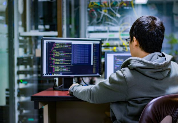 ESETLA's tweet image. ¿Quieres aprender acerca de pruebas de penetración y no sabes cómo/dónde?
En éste post de We Live Security te presentamos un curso online (nivel avanzado) para que amplíes tus conocimientos👉 eset.la/2RIjbz1 
Curso nivel intermedio aquí 👉 eset.la/2JijHQa