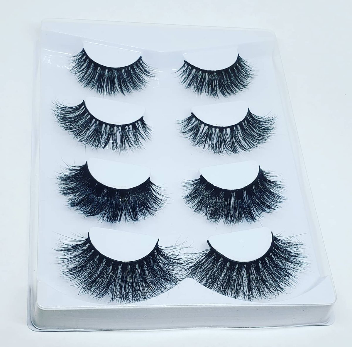 rs_bc1's tweet photo. 👉🏾The "4UR Eyez Only" Set😜

#tapin ORDER YOURS TODAY‼️

https://t.co/um3rMbDsIV 
.
.
#roseeyezminklashes #lashes #lashwatches #minklashes #fauxminklashes #silklashes #falsies https://t.co/eFyPlLRimi