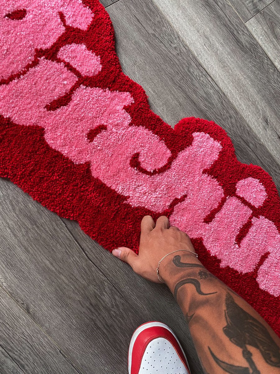 TriggaDotZ's tweet photo. this rug i made is pretty bitchin’ https://t.co/u2ZdcNCHZQ