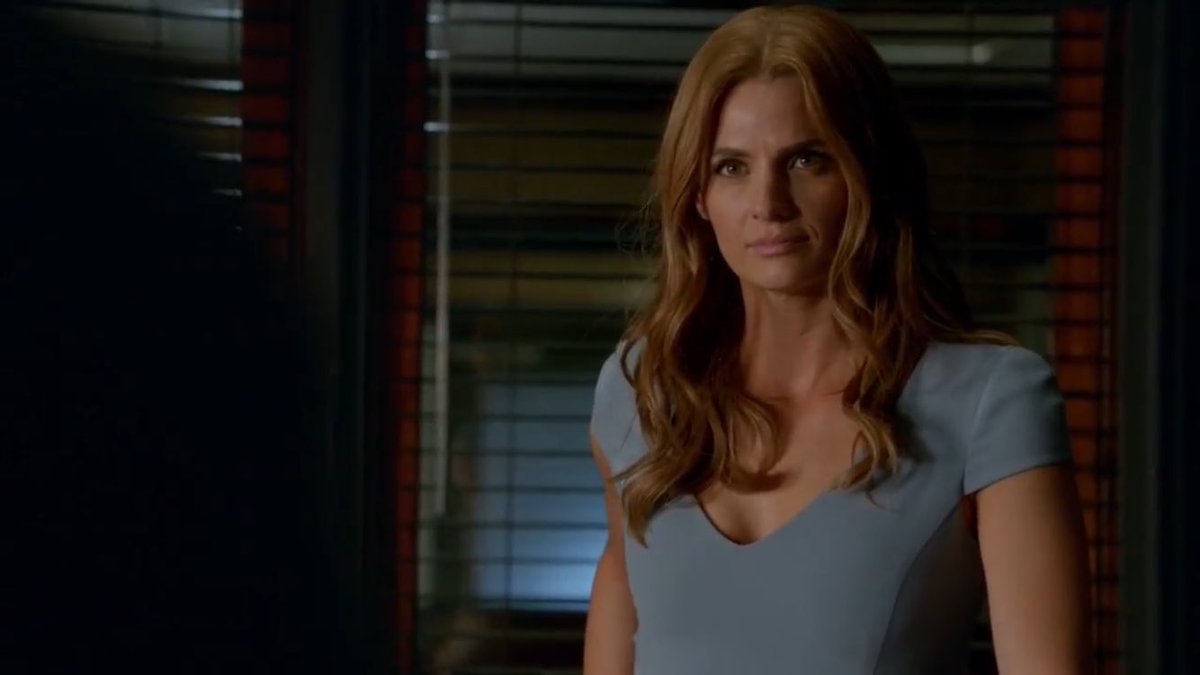 Captain Kate Beckett in this dress though #Castle.