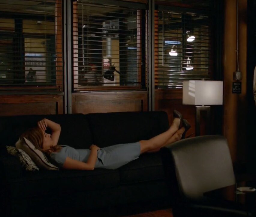 SKsWarrior47's tweet photo. Captain Kate Beckett in this dress though🤩😍 #Castle https://t.co/eX9QZvyQZ8
