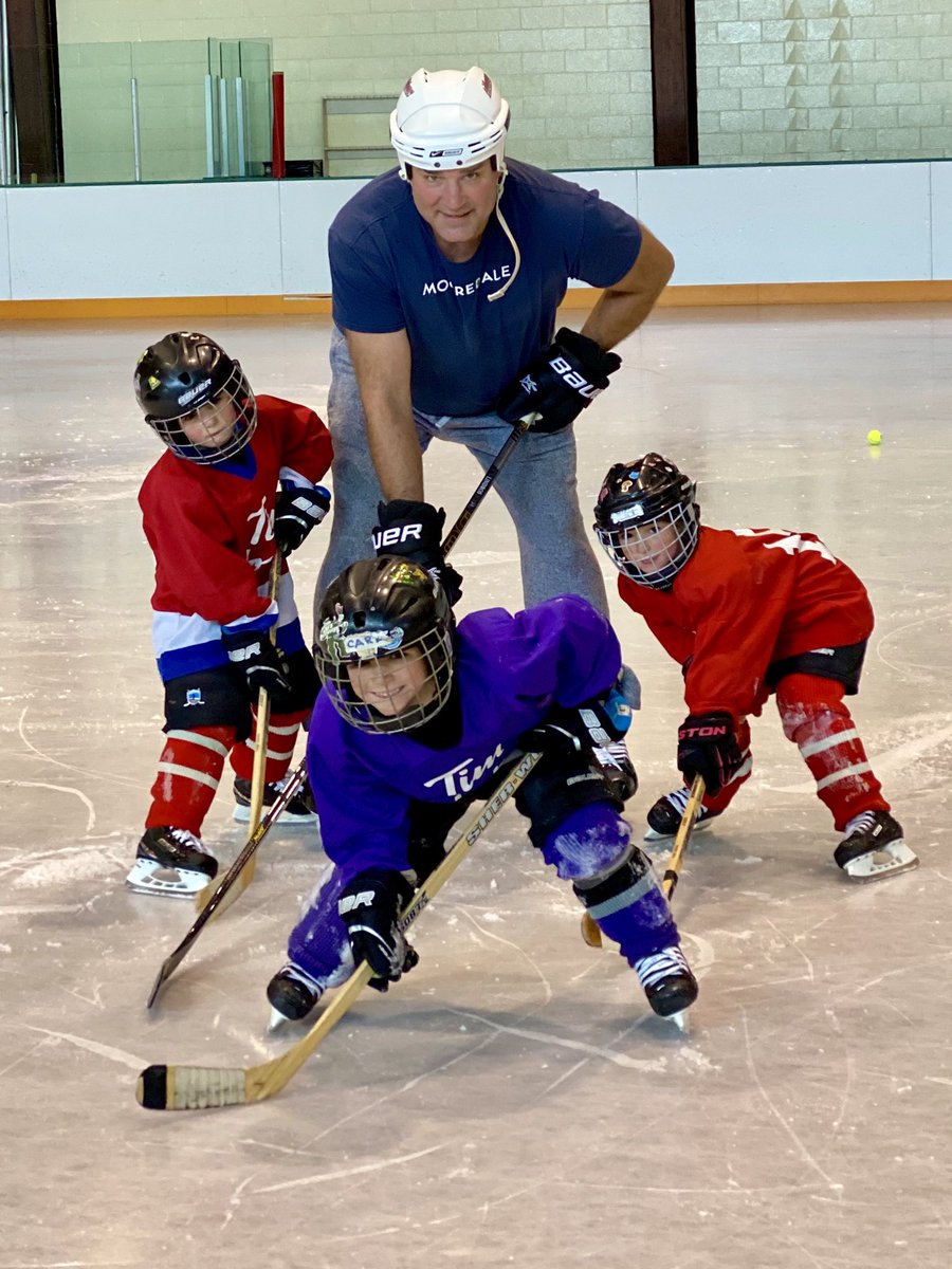 Great to be back on the ice with my team. #LindrosKids https://t.co/gi9g2pMCcn