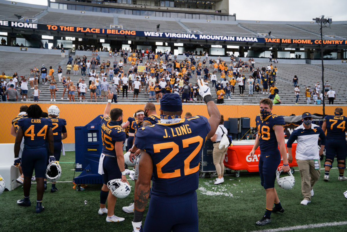 Cue Country Roads!! First game of the season, first W of the season. ✅