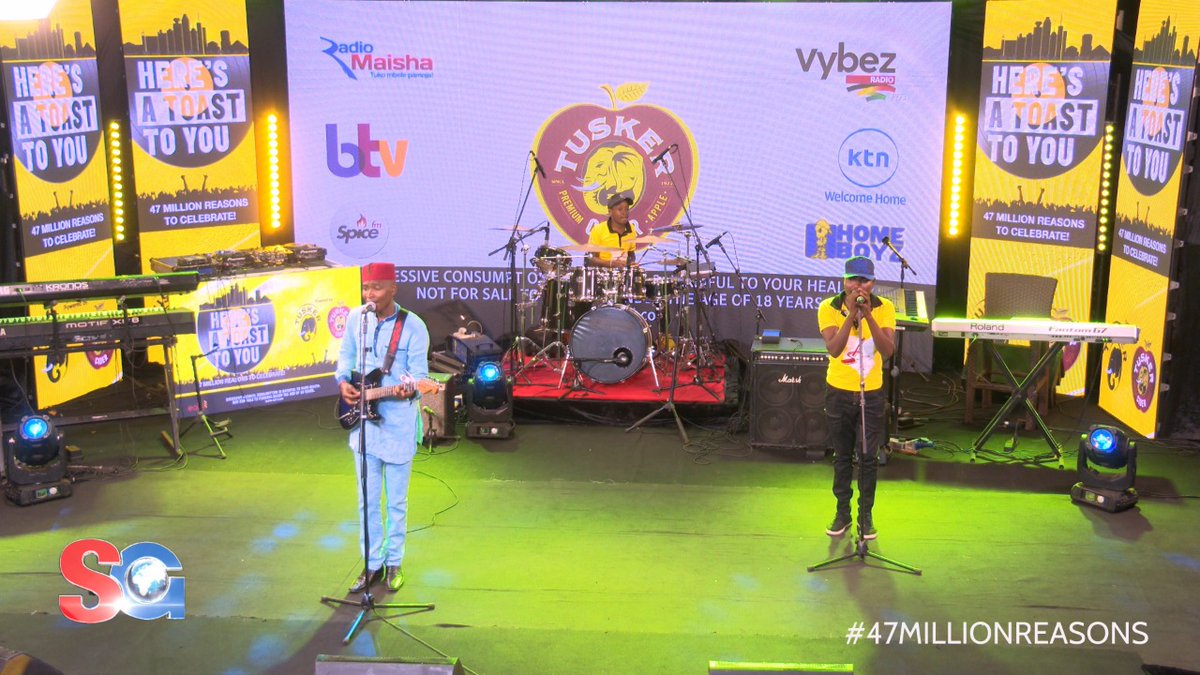 ktnhome_'s tweet photo. Enjoying the show? We hope you're up on your feet🕺🏿💃🏿. Share a pic with us of you dancing to @SamSamido's live performance! 
Stream live @ https://t.co/n0ulqqQpUc and remember to #RaiseATusker with @TuskerCider &amp; @TuskerLager #47MillionReasons https://t.co/YLiGeM5I4T
