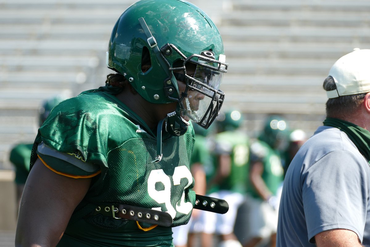 Longview 2021 DL Joe Jones. Sleeper. #txhsfb | <a href="/joejones903/">joe jones</a>