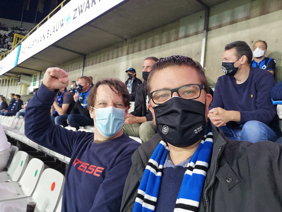 koenmaertens's tweet photo. Finally back at #JanBreydel #FCBubbel @ClubBrugge #cluwbe #nomasknoglory 😷💙🖤 https://t.co/6YPAgADtSH