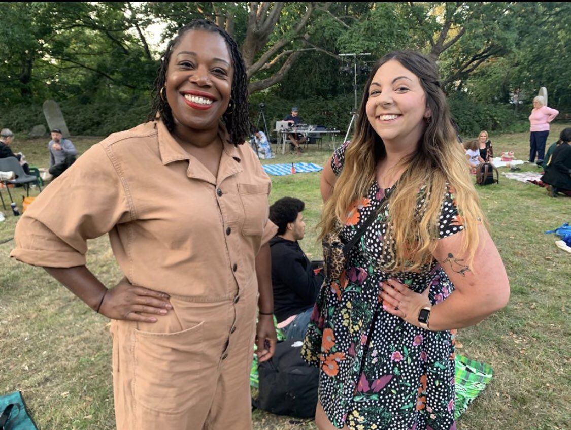 Sarah Kosar tweet media