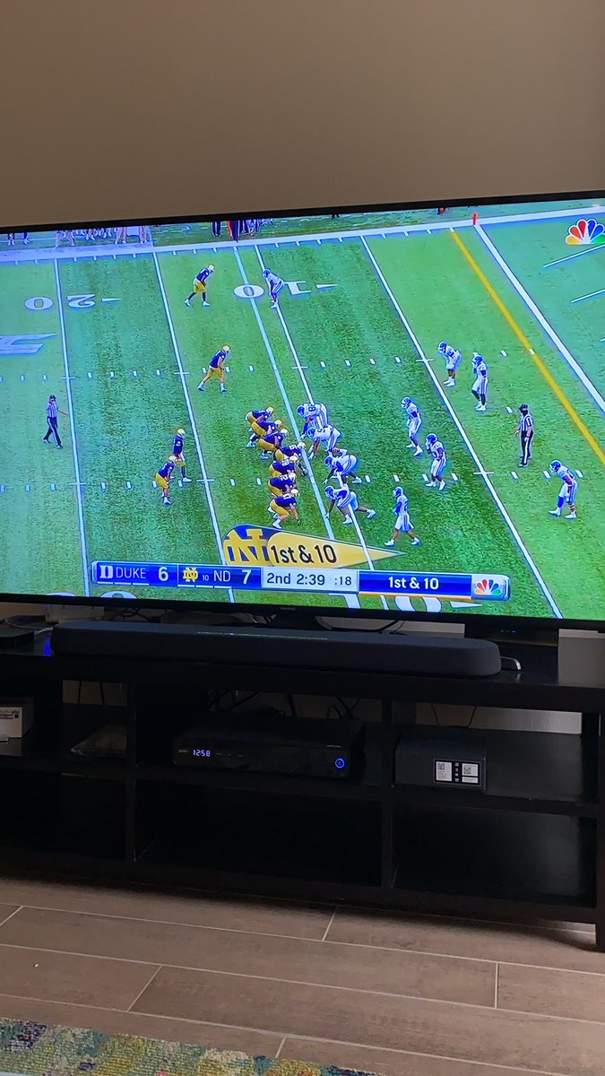 alohawildcat's tweet photo. Continuing a #septembersaturday pandemic style and thankful to watch a little college football 🏈 and @NDFootball ... Go Irish ☘️!! #CollegeFootball #pandemiclife #SeptemberGratitude #AlmostFall #Bringoncoolerweather https://t.co/zntJjEB66l