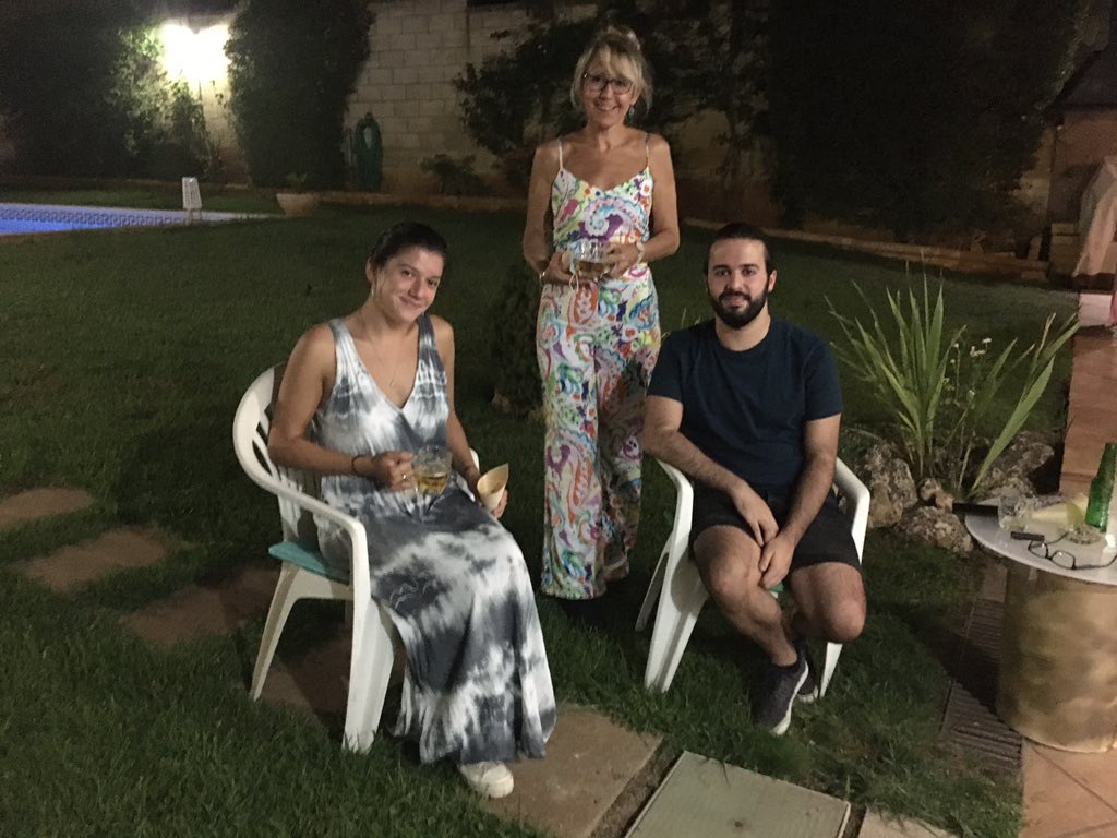 Nos quedamos con las nominaciones en los VII Premios Juan Mayorga de las artes escénicas
 
Muy contentos 
Enhorabuena por la Gala !!
<a href="/ESCENAMATEUR/">ESCENAMATEUR</a>
