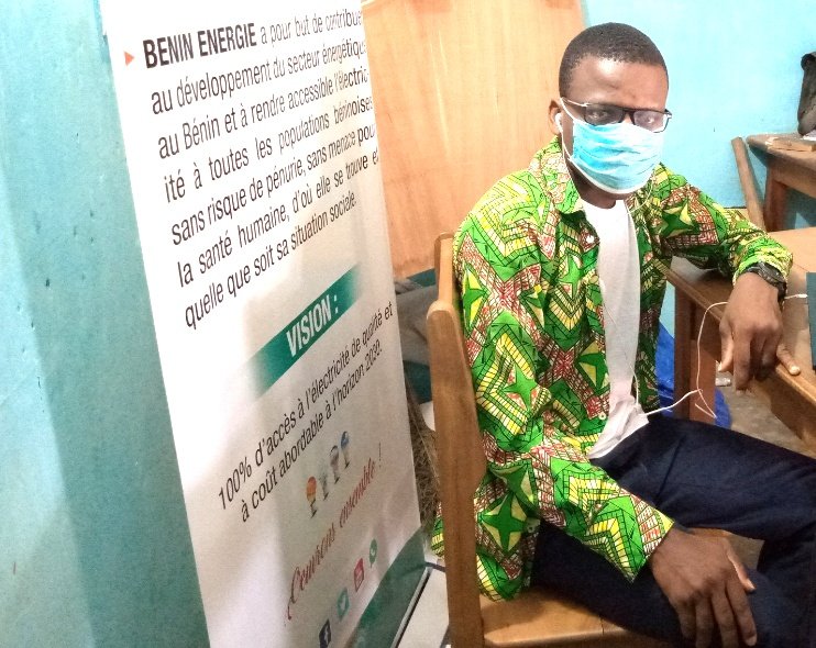 BeninEnergie's tweet image. Le Président @BeninEnergie M. @HounhouiEnock et le secrétaire Général M. @thaleshorace ont eu une réunion virtuelle avec le Directeur Général de #AxconEnergy  ce Jeudi 10 Septembre 2020. 

AXCON ENERGY interviendra au #Bénin grâce au projet #OCEF.

#BeninEnergie