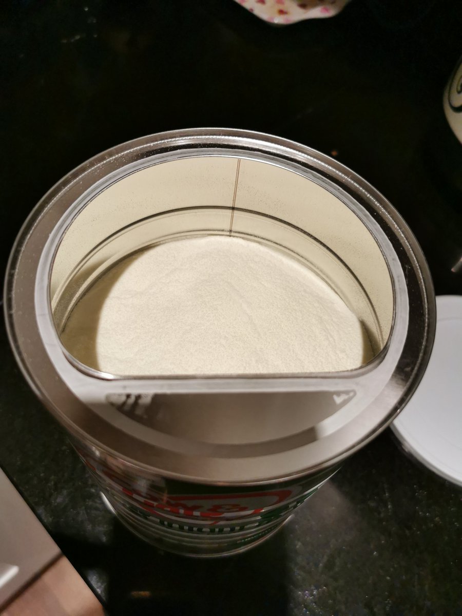 Massive fail on <a href="/cowandgate/">Cow & Gate UK</a> s part when there's no scoop in your tin! I even emptied it all out and nope! 😩