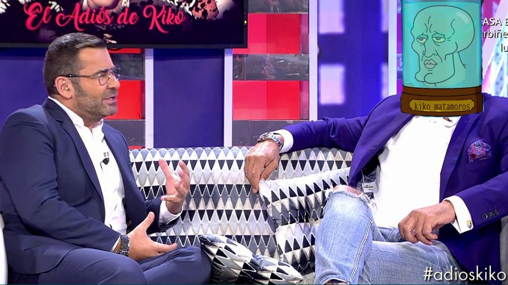 SlainteNan's tweet photo. Entrevista Deluxe a Kiko Matamoros en 2047 

"...y como te decía, es un poquito peor porque no puedes respirar del todo pero no pasa nada, es mejor eso que morirse" 
#matamorros https://t.co/kV3s9RBHOM