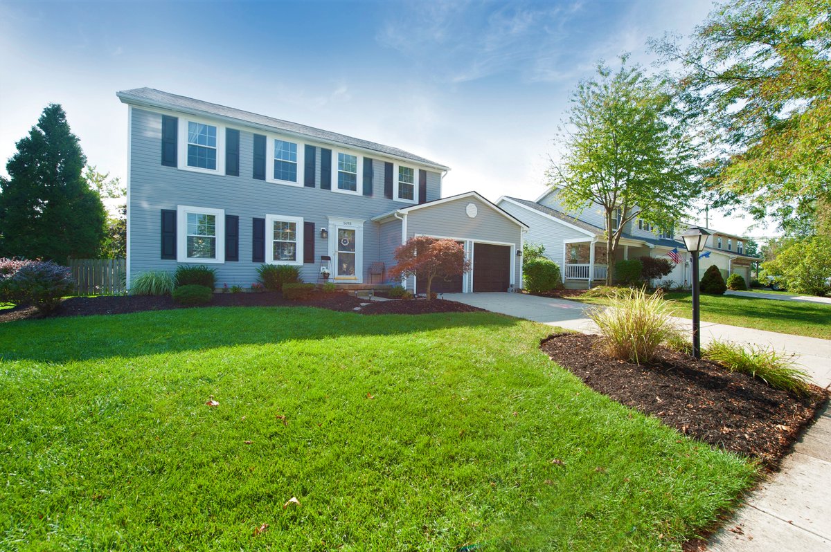 GlennMoog's tweet photo. 🎈Open House, Sunday, September 13, 1:00-3:00 p.m.🎈
🏡1498 River Trail Drive, Grove City 43123
New listing! Stunning 4-bedroom home in Indian Trails features updates throughout! #realestate #columbusrealestate #614realtor #asseenincolumbus #grovecityohio #openhouse #justlisted https://t.co/m1Teg0pOfr