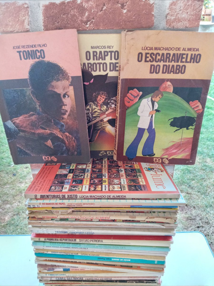 monjolos's tweet photo. Quem vive de passado...é quem tem história pra contar...
@SerieVagaLume 
#serievagalume 
#editoraatica https://t.co/AoiYHa16cX