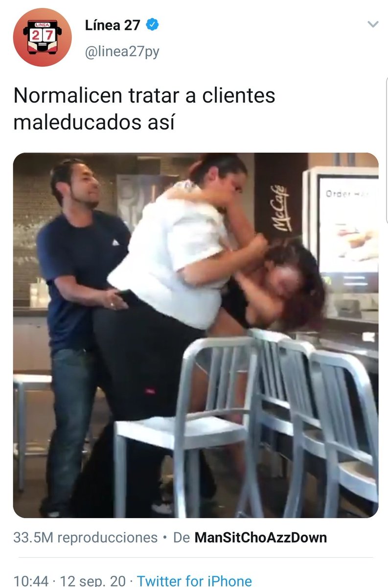 esbishopy's tweet photo. Línea 27 siendo Línea 27 https://t.co/6sRwXgcUQ4