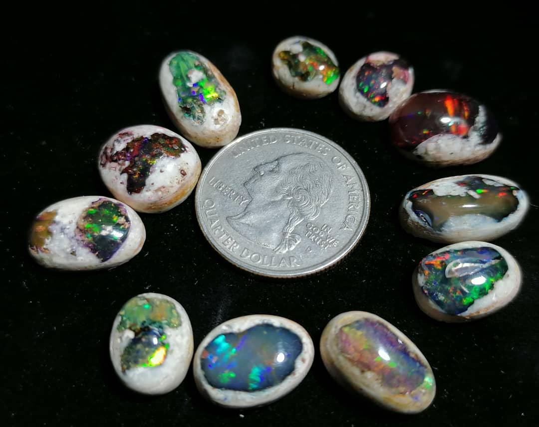 OpalosLara's tweet photo. ▪️Great batch of galaxy Opal, they are like irresistible sweets🤤🌌✨
✅Avalible✅
#mexicanopal #fireopal #opal #opalos_lara #opals #fireopalring #mexicanopaljewelry #jewelryart #gemsforsale #eyeopal #mineral #opalicious #lapidary
#eggopal #canteraopal #galaxyopal https://t.co/xoBzy14lOf