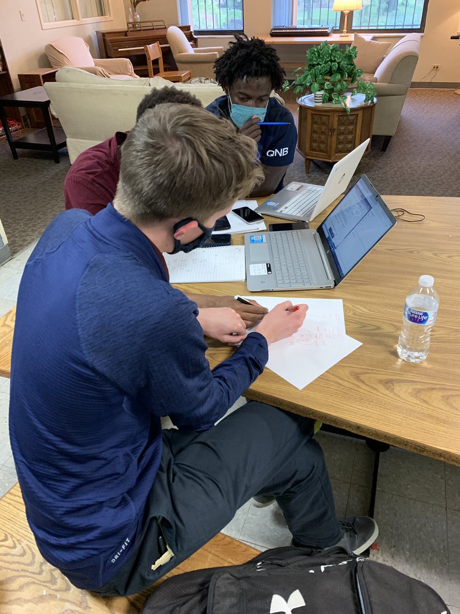 viator_house's tweet photo. School back up and running. We are inspired by the hard work and intelligence of the men at https://t.co/YXtUrru80I plus the support of staff and 20 plus tutors. Our men learn English, graduate or succeed in GED and build lives that contribute. #AsylumSeekers #ImmigrantStories https://t.co/78MipLWcNA