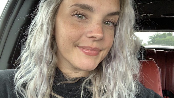 Watch whip's leaked NSFW photo on TwXstars