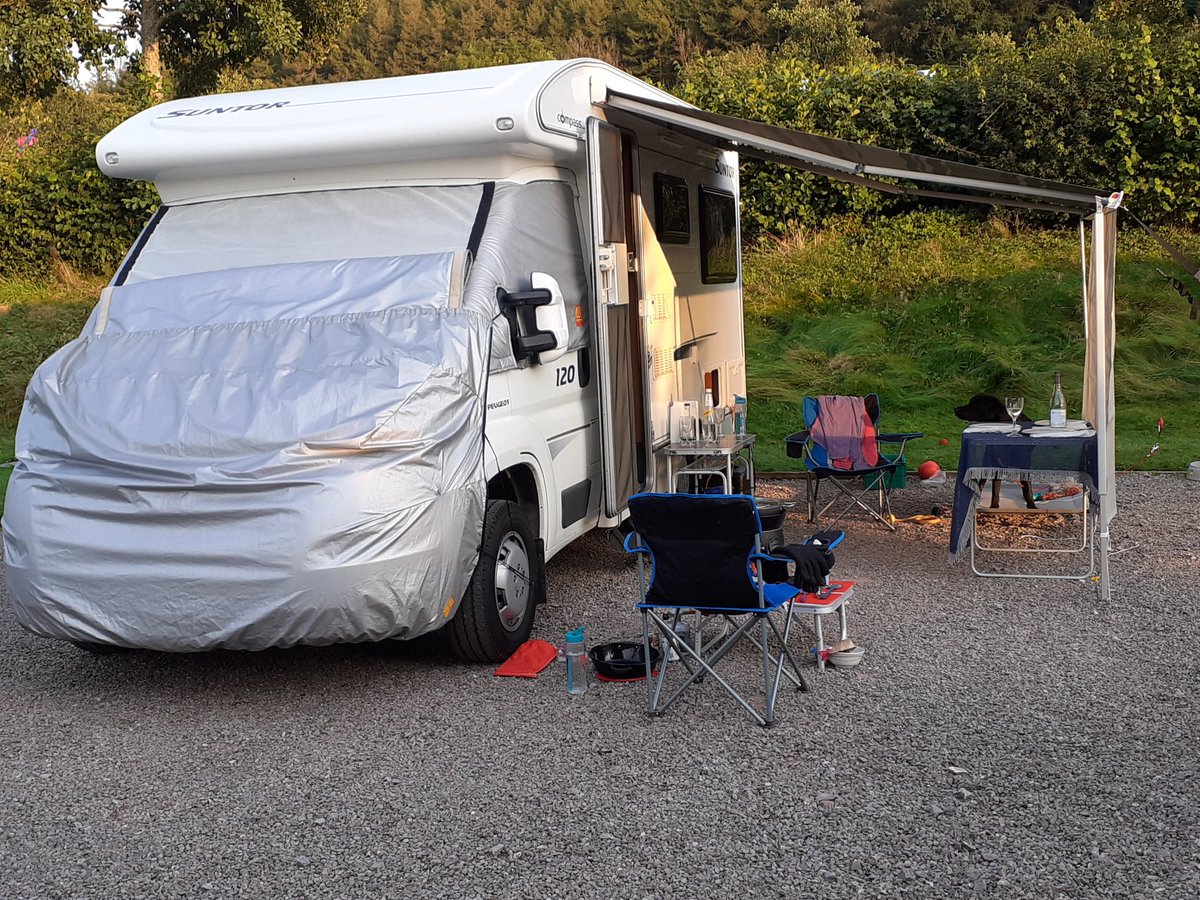 FurbabyPrince's tweet photo. I'm humums #laplab after a hard day me gone #marmites Lounger keeping my beedy eye👁open for morsels. My #mobilekennel for our #holibobs weekend with my furpals #MickeyandRuby #StaySafe furpals🐶👍 https://t.co/cUe0fZ5rEN