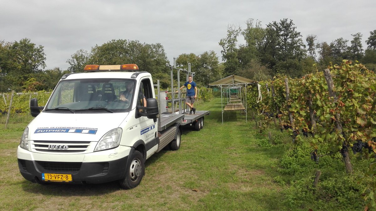 wijngaarddieren's tweet photo. LandgoedMarkt Hof te Dieren op 13 september 2020. De kramen staan en zondag is het weer uitstekend om een bezoek te brengen aan de mooiste Markt van Gelderland. Open van 11 tot 17 uur. https://t.co/97DwhQfPpW