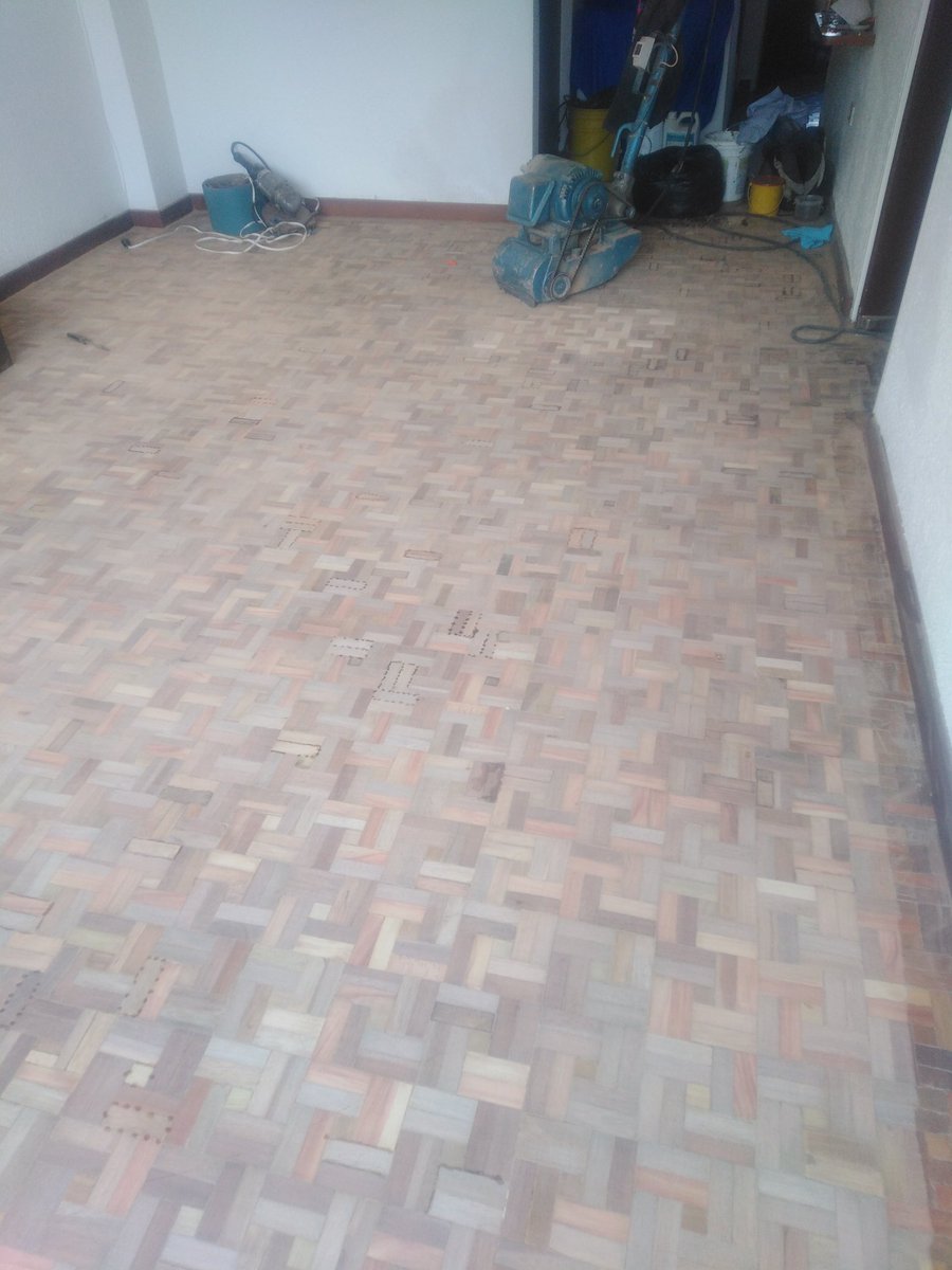 jaimecamargo's tweet photo. VENTA , MANTENIMIENTO, RESTAURACIÓN DE PISOS DE MADERA , LAMINADOS , ESCALERAS , SOCALOS, LAVADO DE ALFOMBRAS. 
SERVICIOS TECNICOS  INTEGRADOS DE LA CONSTRUCION. 
E.T.C.
315 346 21 15 https://t.co/kq7F4caI2k
