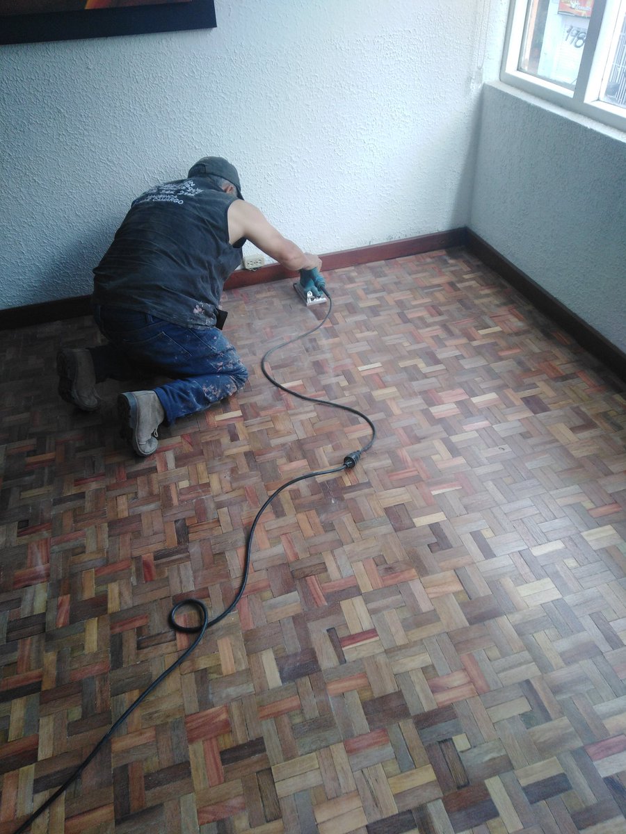 jaimecamargo's tweet photo. VENTA , MANTENIMIENTO, RESTAURACIÓN DE PISOS DE MADERA , LAMINADOS , ESCALERAS , SOCALOS, LAVADO DE ALFOMBRAS. 
SERVICIOS TECNICOS  INTEGRADOS DE LA CONSTRUCION. 
E.T.C.
315 346 21 15 https://t.co/kq7F4caI2k