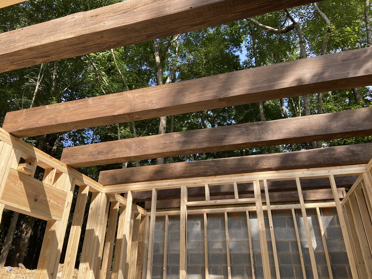 CherryTreesort's tweet photo. Beams are set! #hobbithouse #cherrytreesort https://t.co/DKAFyiu29a