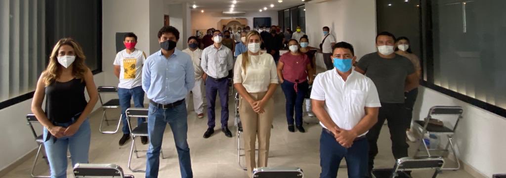 JessiSaiden's tweet photo. Siempre he reconocido los esfuerzos sociales y en esta época de contingencia los aplaudo más que nunca.  Gracias al equipo @JuntosSembrando A.C. #Yucatán https://t.co/eqPKIYkjut