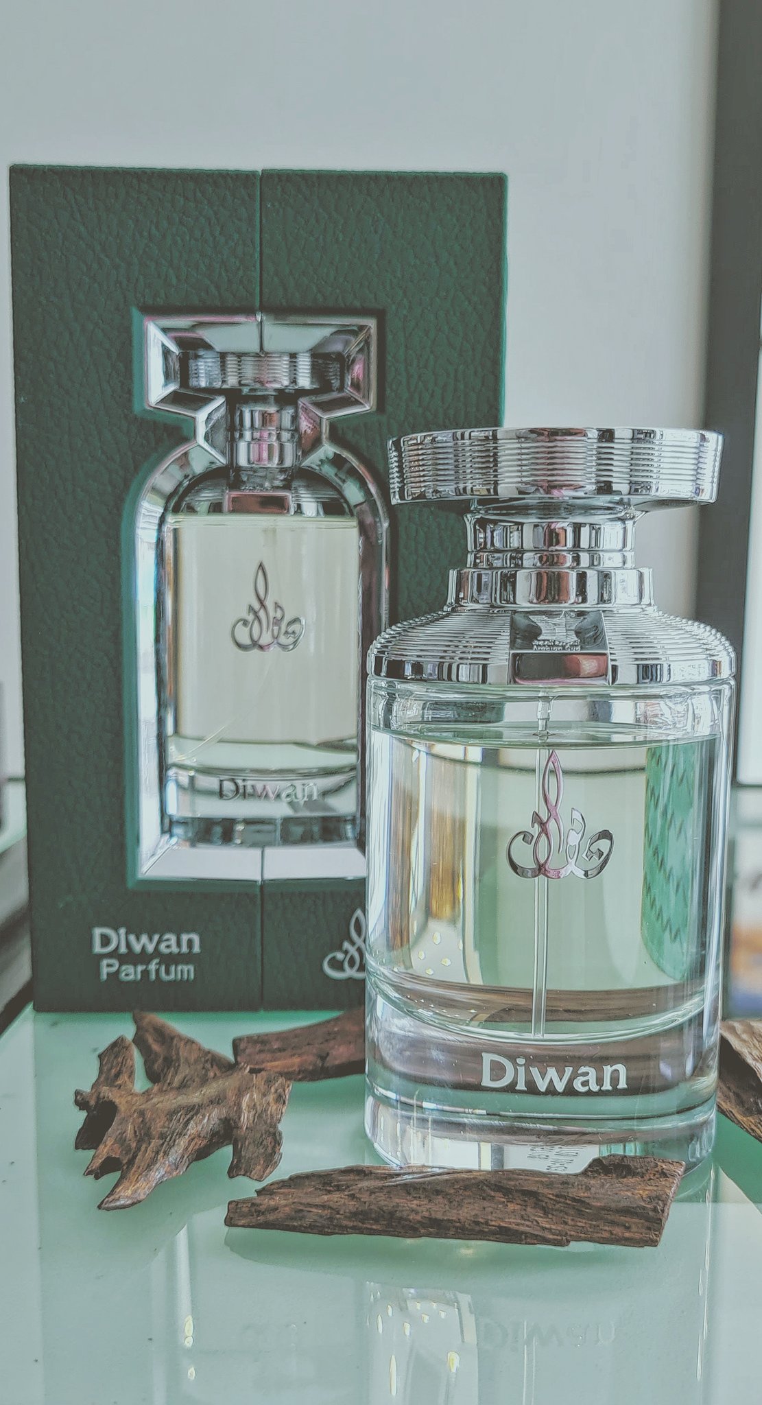 عطر ديوان