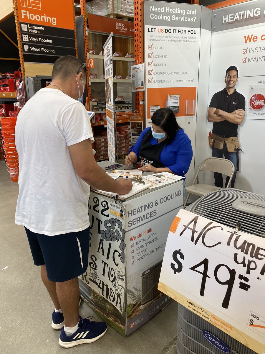 MattL_WFI's tweet photo. Fernando &amp; Marisol started the day on fire at @ Home Depot 586 Getting those AoRs https://t.co/hqWx81QIpC