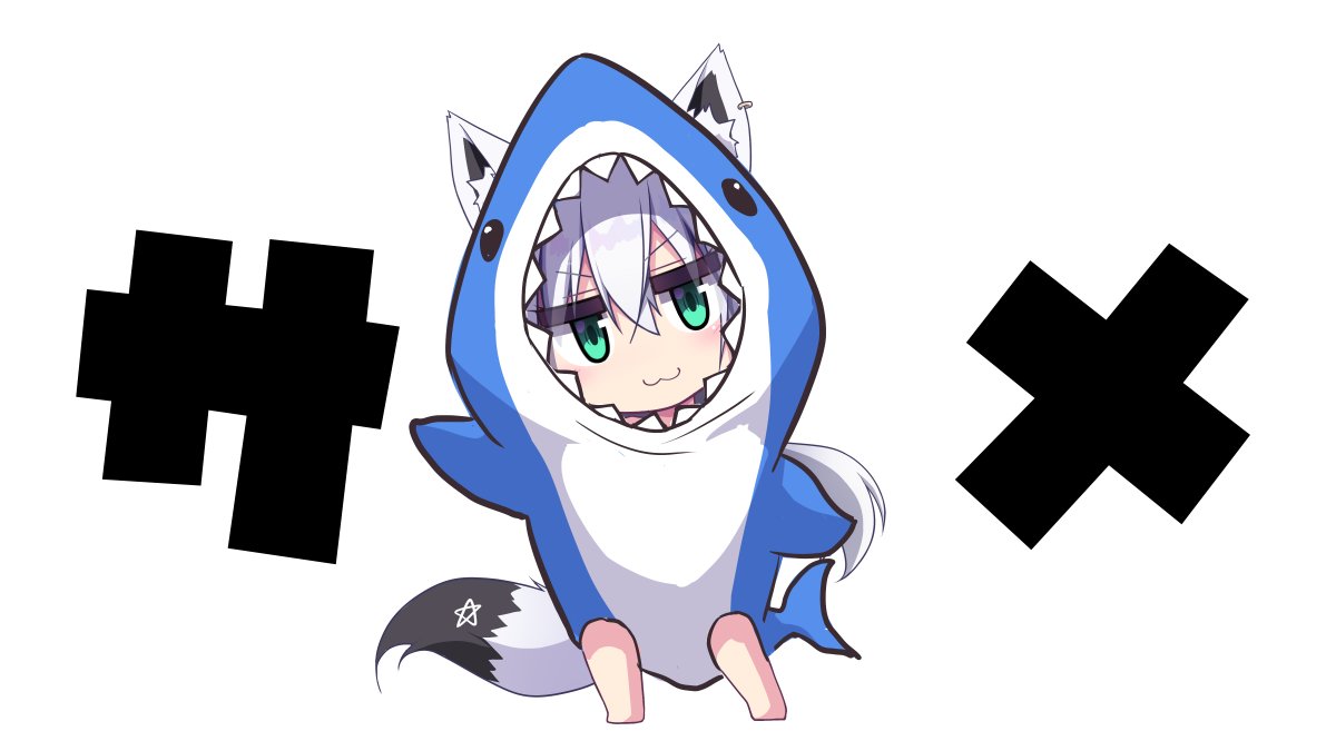 shirakami fubuki 1girl tail solo shark costume fox tail green eyes fox ears  illustration images
