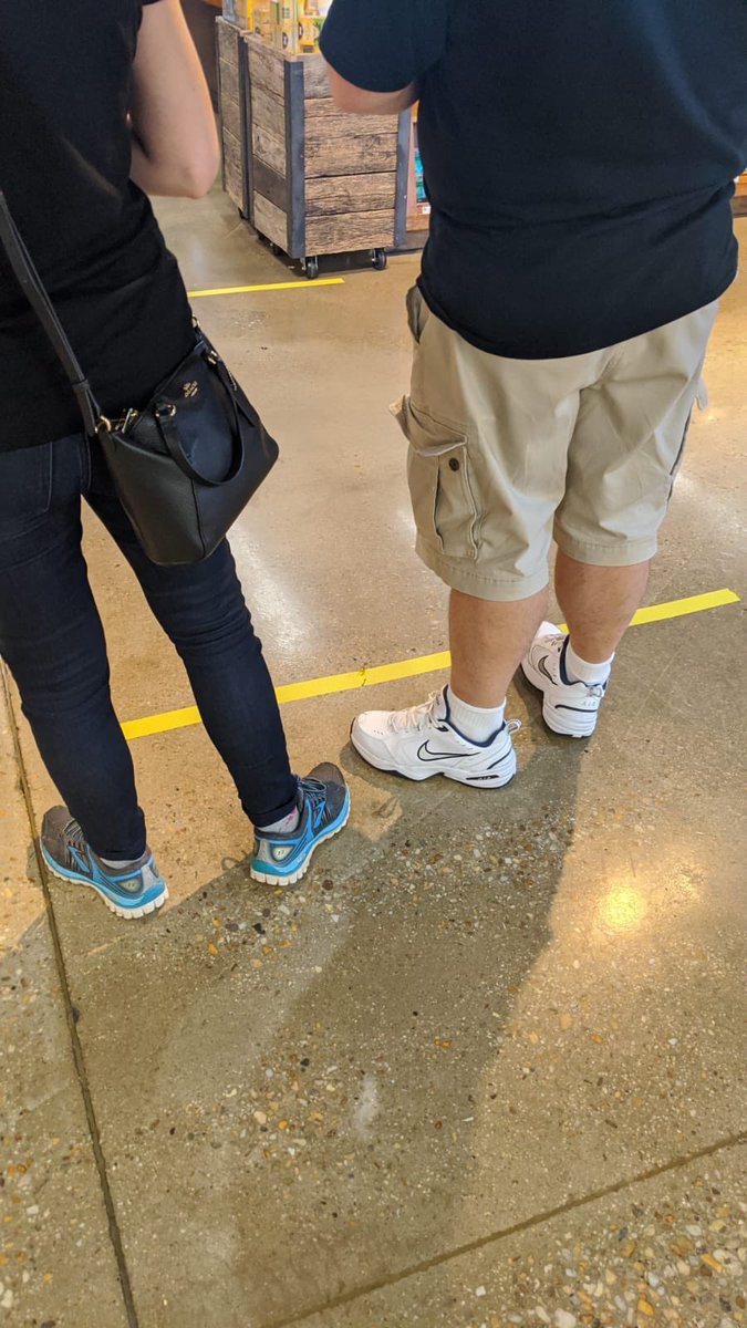 tdorourke's tweet photo. Spotted...The Franchise. Classic style. @ISpyAirMonarch https://t.co/ojmLObYUl9