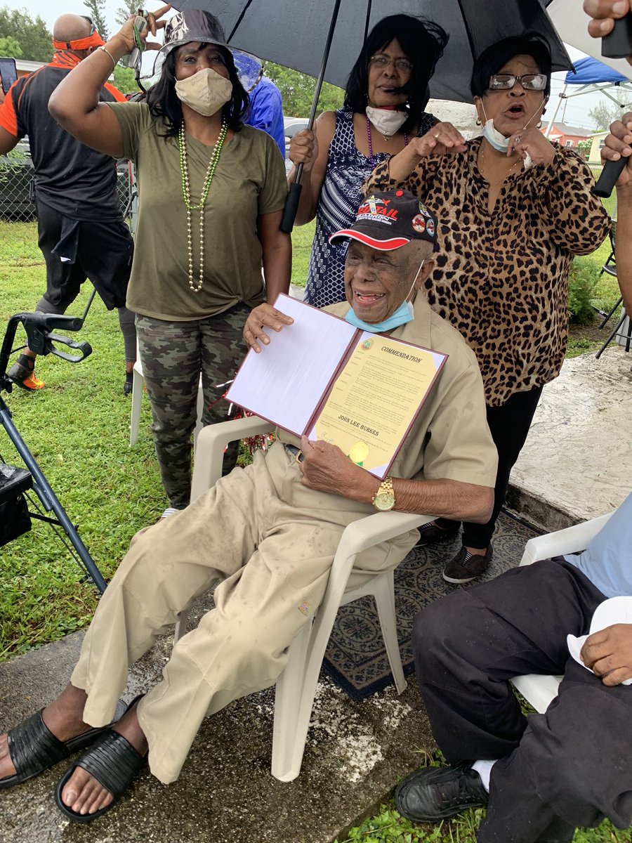 Reggie A. Leon tweet media