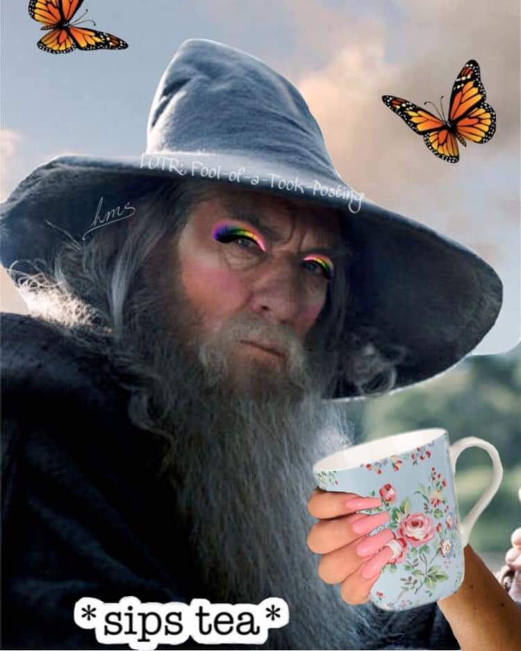 NeonPanda7's tweet photo. @IanMcKellen my friend made this and her entire 202 would be absolutely made if you let her know what you think! Or if you would do the makeup! We love you as #glamdalf be well I know this is a long shot https://t.co/DkLhsG0U2f