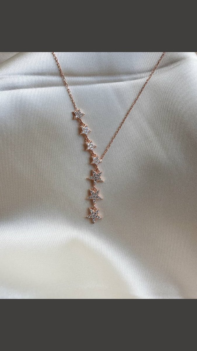 guziide's tweet photo. @amesoeurjewelry @amesoeurjewelry keşke benim olsa 😍 ne de güzel https://t.co/sEHK1gH4q3