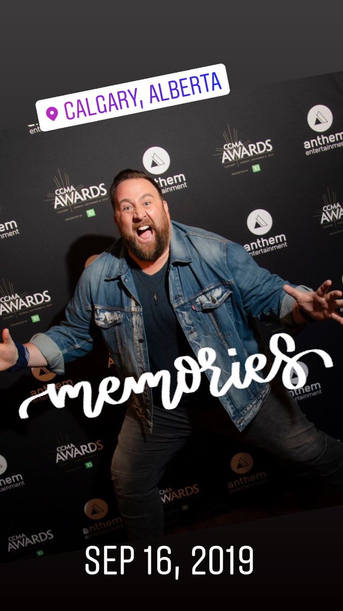 SkipE78's tweet photo. Anyone else missing #CCMAawards weekend?!? #memories #goodtimes https://t.co/Xkf6MF7l3u