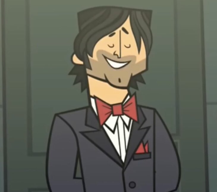 Thread of Chris McLean’s different looks because he 