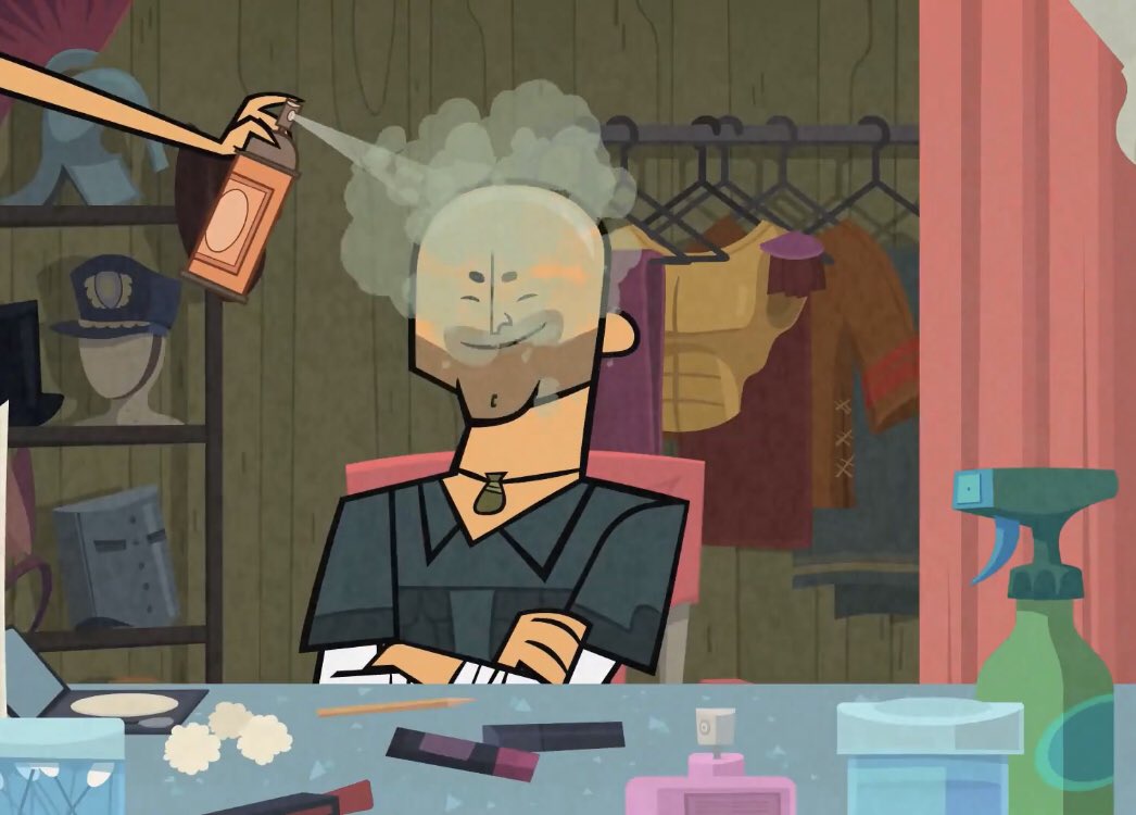 Thread of Chris McLean’s different looks because he 