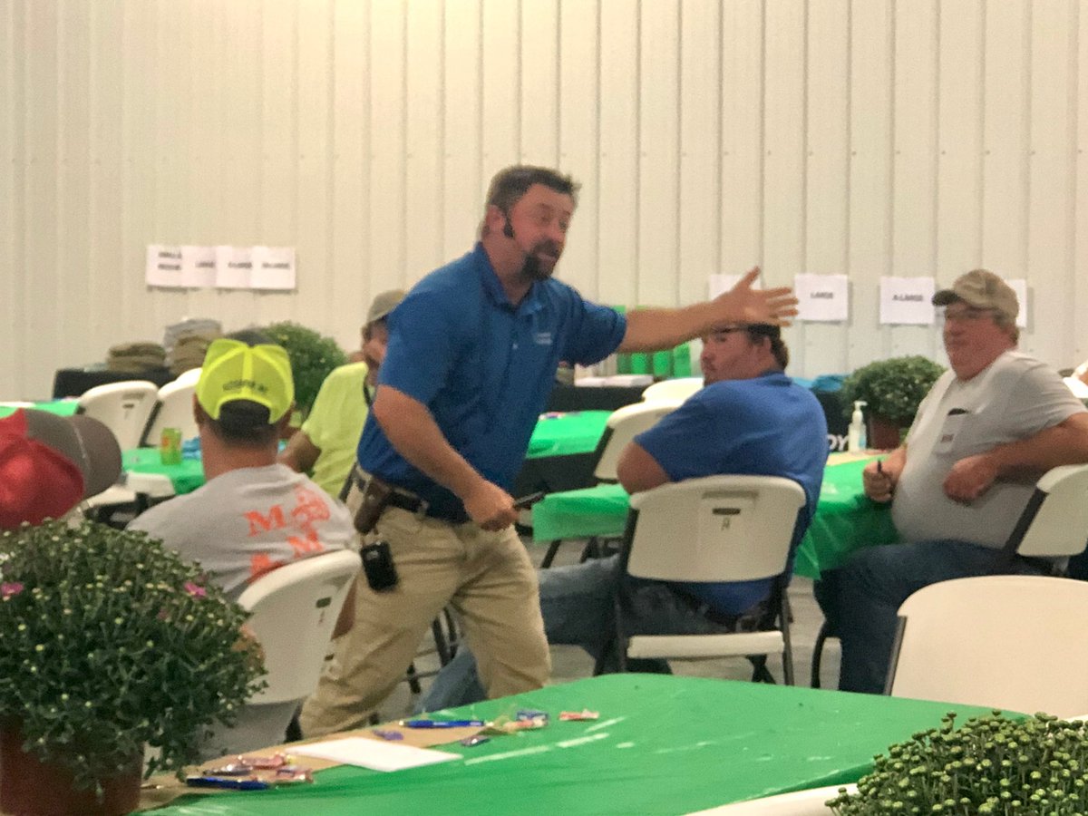 JWebsterAg's tweet photo. Thank you @Shane_precision @channelseed7 and @PrecisionGavin for inviting me down to Missouri to talk some @PrecisionPlant #PTIFarm agronomy!  Fun time, great food and some awesome discussion.  Thank you!!!! https://t.co/dkRJG0xDK2
