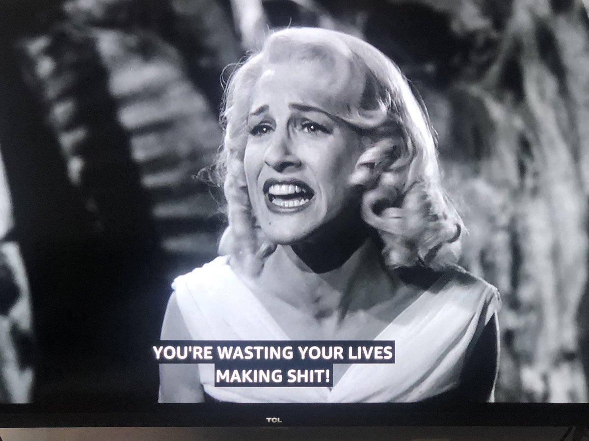 mariebardi's tweet photo. Eternal mood: https://t.co/t3KpYIhkgU