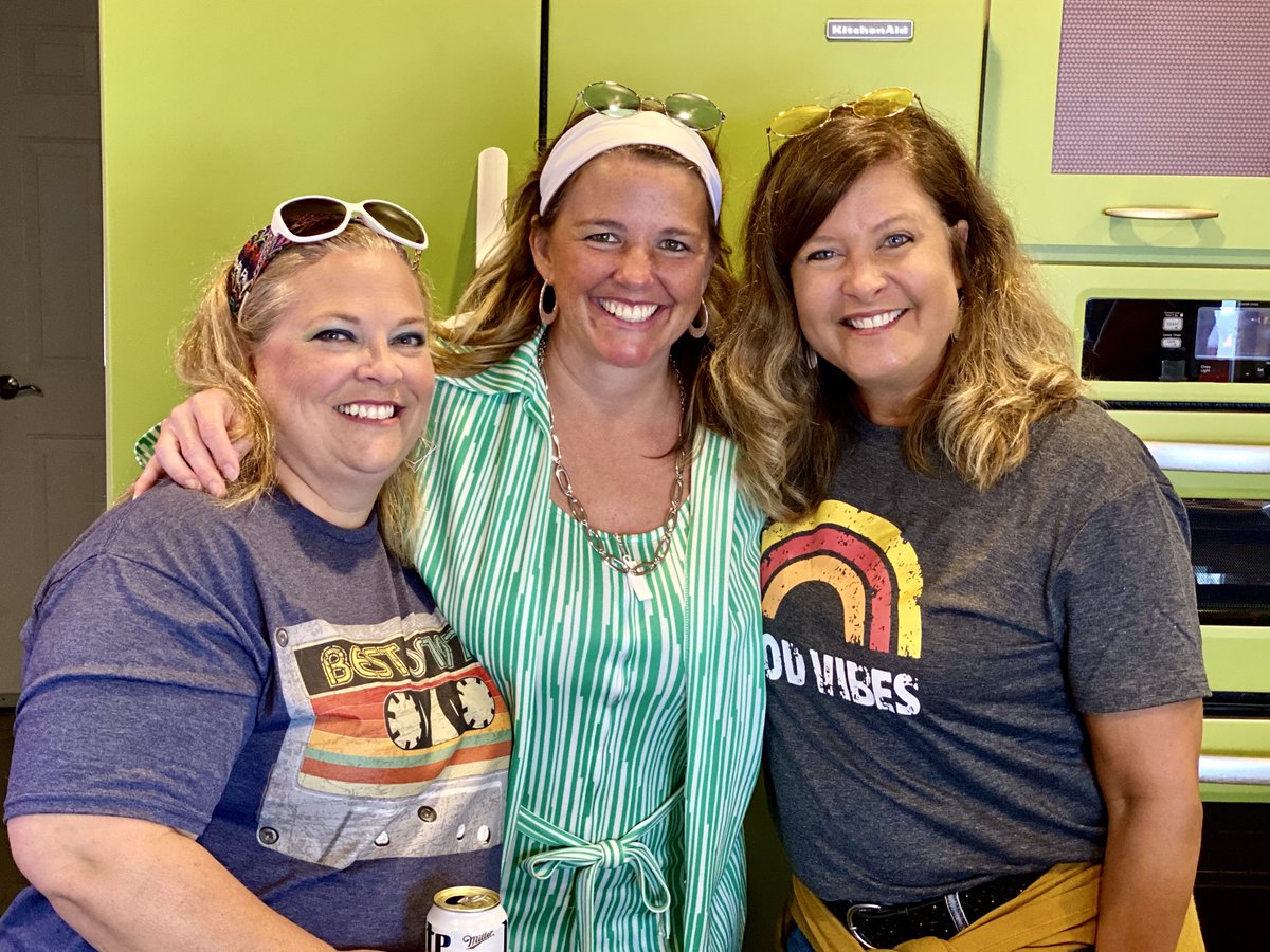 ⁦<a href="/MillerLite/">Miller Lite</a>⁩ I’m in for you to do my house next!! ❤️🍺